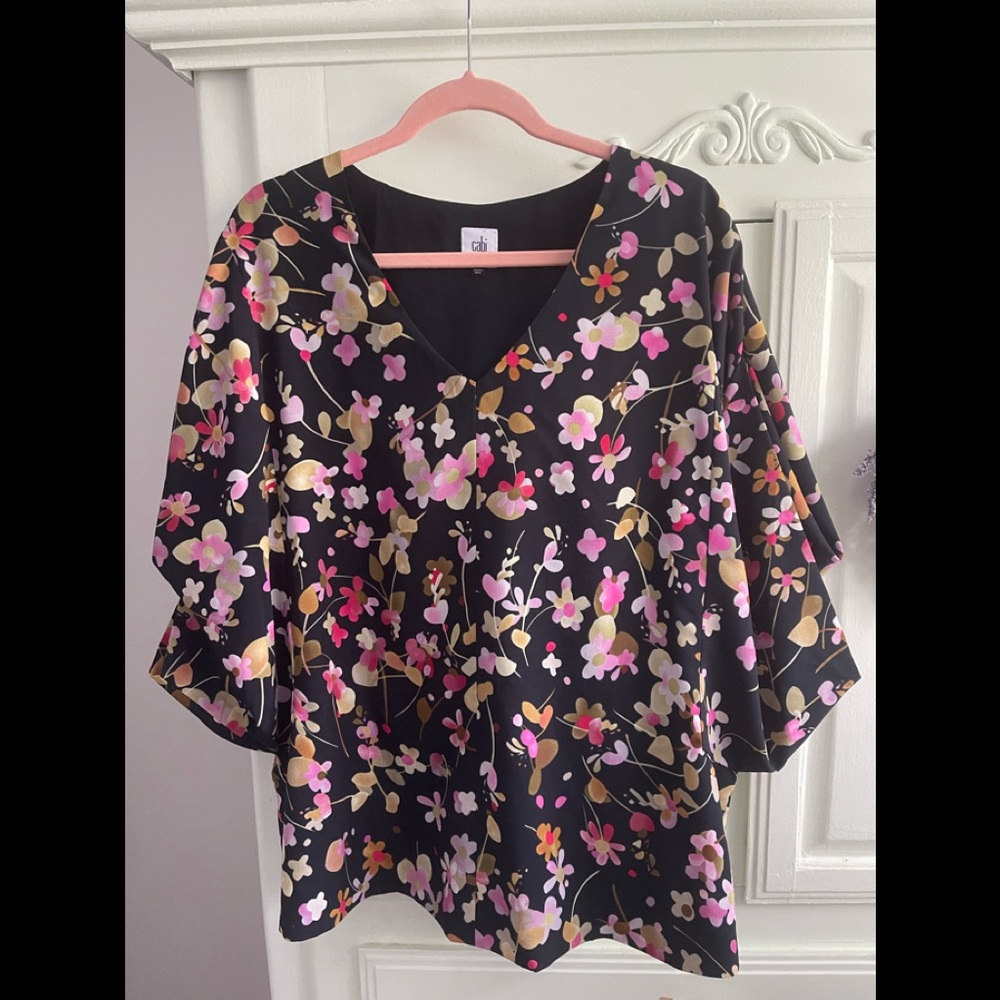 CAbi Charm Blouse (#3695)  XL EUC $20